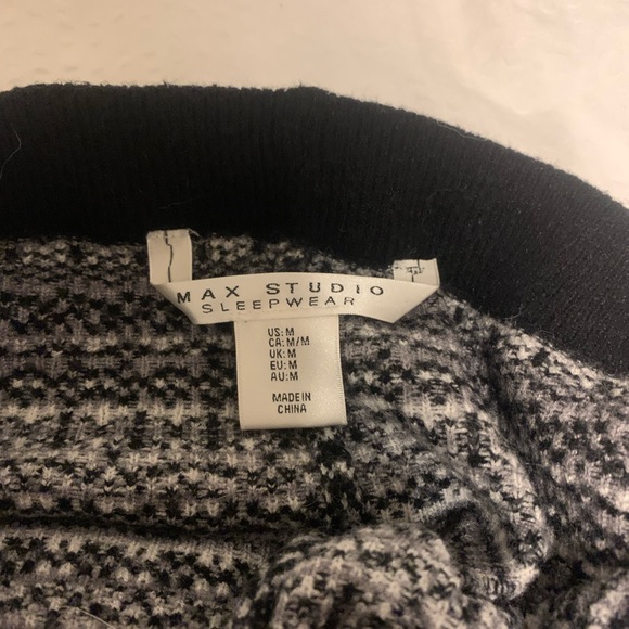 Max Studio Sleepwear Knit Leggings/Sweatpants, Sz M - Picture 4 of 4